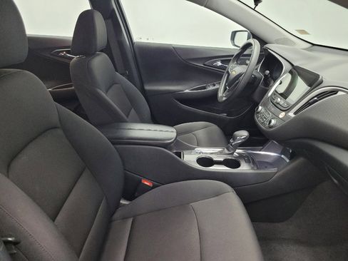 Used 2022 Chevrolet Malibu LT image 21