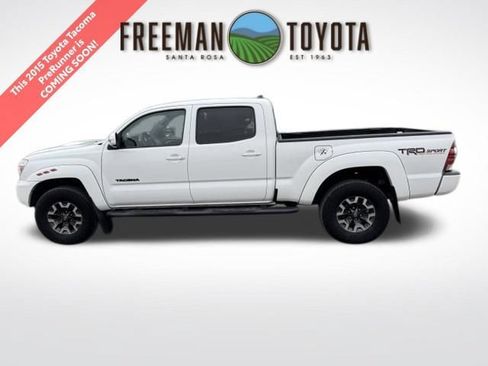 Used 2015 Toyota Tacoma PreRunner w/ TRD Sport Package RWD image 1