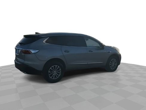 Used 2023 Buick Enclave Essence image 8