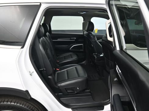 Used 2021 Kia Telluride S AWD/4WD image 45