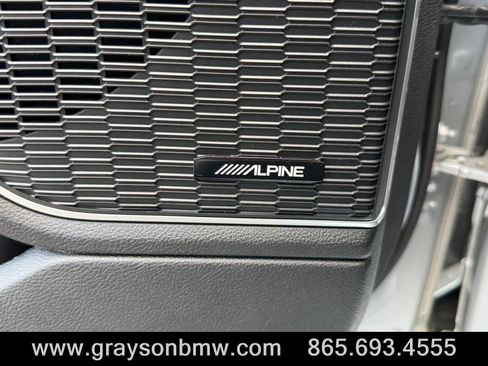 Used 2021 Jeep Grand Cherokee L Limited AWD/4WD image 18