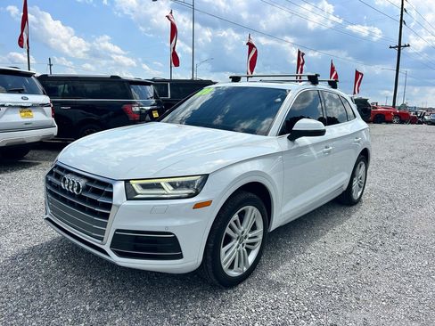 Used 2020 Audi Q5 2.0T Premium Plus w/ Premium Plus Package AWD/4WD image 16