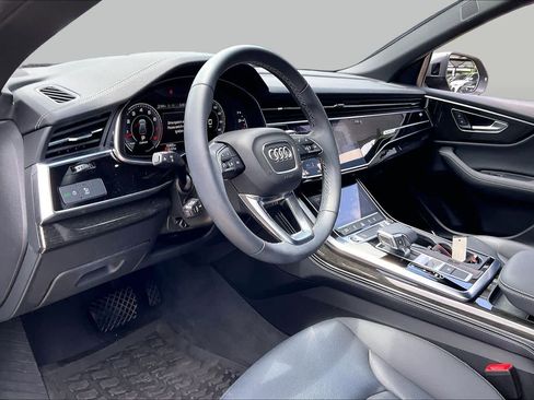 Used 2024 Audi Q8 Premium Plus AWD/4WD image 17