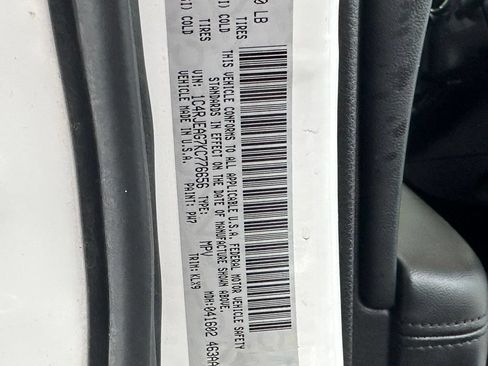 Used 2019 Jeep Grand Cherokee Laredo w/ Laredo X Package RWD image 38