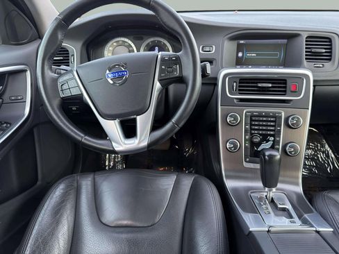 Used 2011 Volvo S60 T6 image 15