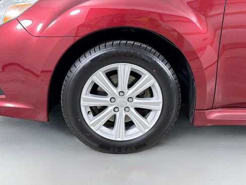 Used 2012 Subaru Legacy 2.5i Premium AWD/4WD image 32