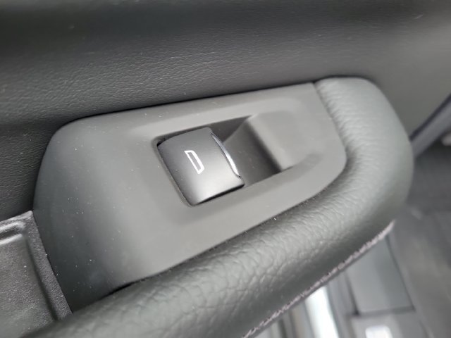 New 2026 GMC Yukon Denali AWD/4WD image 15