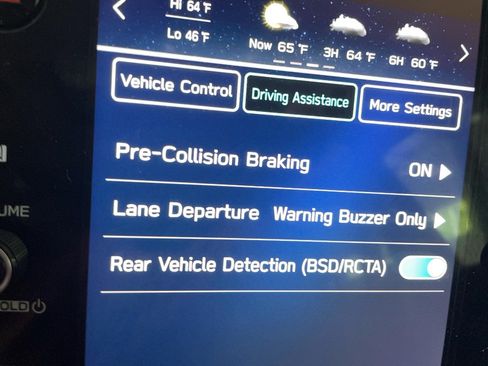 Used 2025 Subaru Outback Onyx Edition AWD/4WD image 11