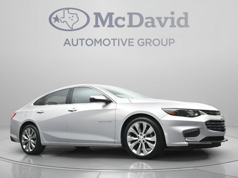 Used 2016 Chevrolet Malibu Premier w/ Driver Confidence Package II FWD image 24