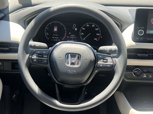 Used 2023 Honda HR-V LX image 13