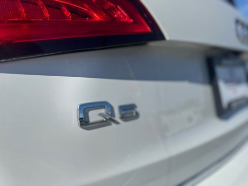 Used 2017 Audi Q5 2.0T Premium image 33