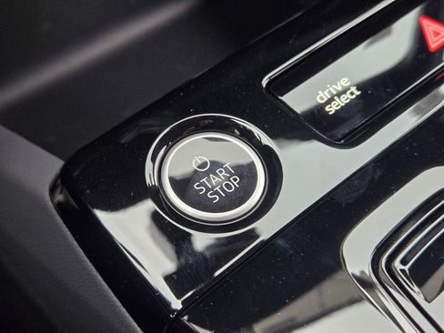 New 2027 Audi Q6 e-tron Premium Plus AWD/4WD image 27