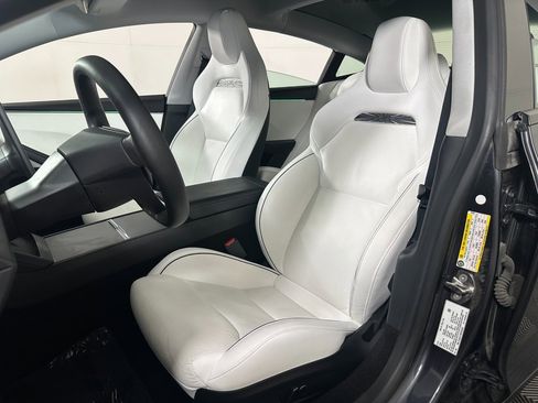 Used 2024 Tesla Model 3 Performance image 16