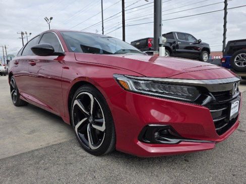 Used 2022 Honda Accord Sport image 4