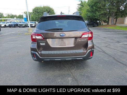 Used 2019 Subaru Outback 2.5i Premium AWD/4WD image 7