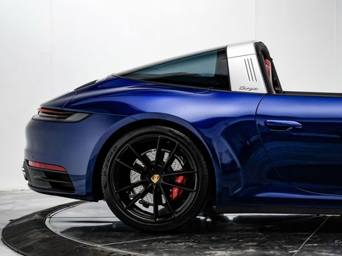 Used 2024 Porsche 911 Targa 4S image 25