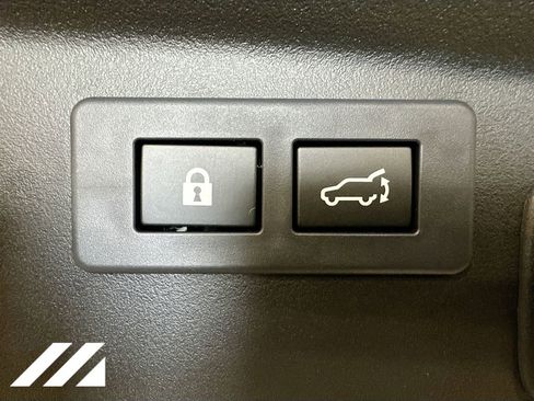 New 2026 Subaru Outback Touring XT image 30