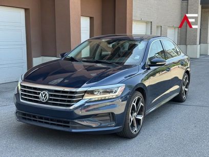 Used 2022 Volkswagen Passat 2.0T SE