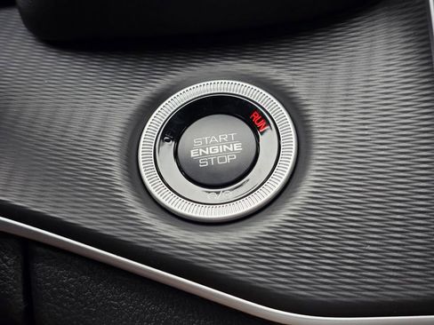 New 2025 Jeep Grand Cherokee Laredo X w/ Luxury Tech Group I RWD image 23