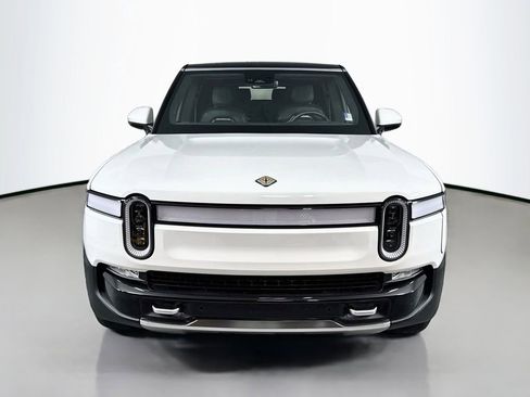 Used 2024 Rivian R1S Adventure AWD/4WD image 2