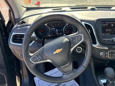 Used 2023 Chevrolet Equinox LT w/ Driver Convenience Package FWD image 16