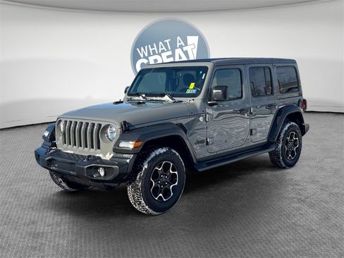 Used 2021 Jeep Wrangler Unlimited Sport w/ Sun And Sound Package image 4