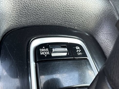 Used 2024 Toyota Corolla SE FWD image 28