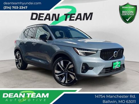 Used 2023 Volvo XC40 B5 Ultimate w/ Protection Package Premier AWD/4WD image 1
