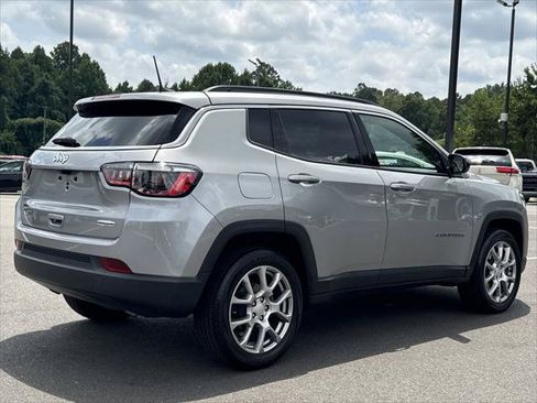 Certified 2023 Jeep Compass Latitude AWD/4WD image 27