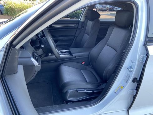 Used 2021 Honda Accord LX image 25