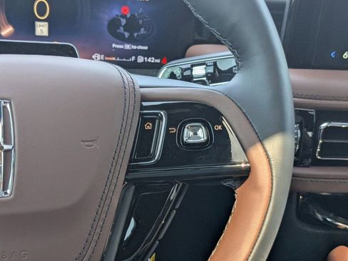 New 2026 Lincoln Aviator Reserve image 30