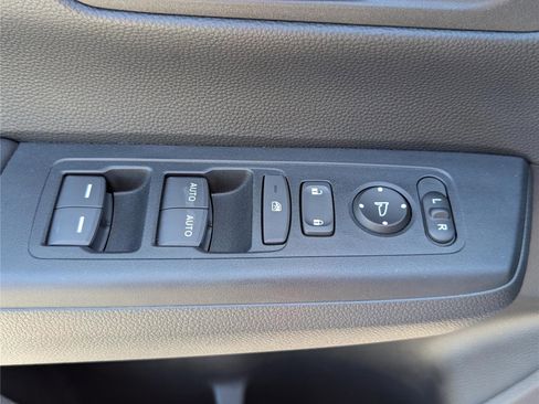 Used 2024 Honda CR-V EX image 18