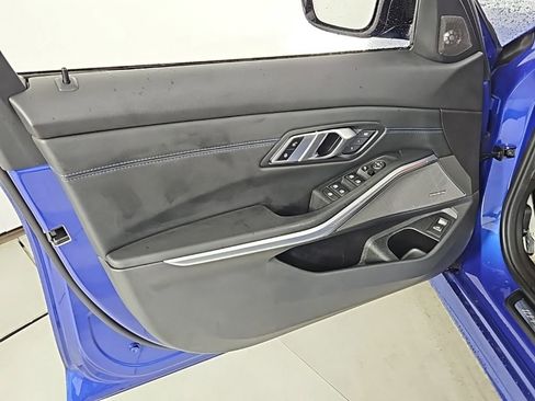 Used 2023 BMW M340i w/ Premium Package image 11