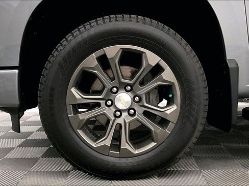 Used 2024 Chevrolet Silverado 1500 High Country w/ LPO, Dark Essentials Package AWD/4WD image 10