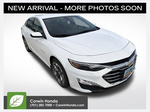 Used 2020 Chevrolet Malibu LT FWD image 1