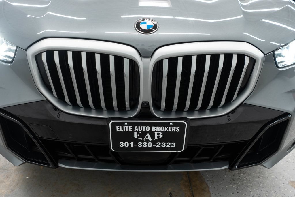 Used 2026 BMW X5 xDrive40i AWD/4WD image 49