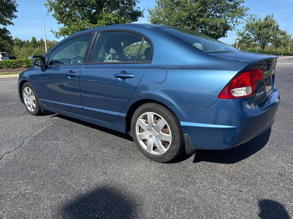 Used 2010 Honda Civic LX image 4