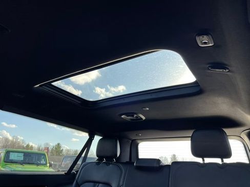 Certified 2024 Jeep Grand Wagoneer L 4x4 image 8