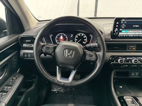 Used 2023 Honda Pilot EX-L image 25