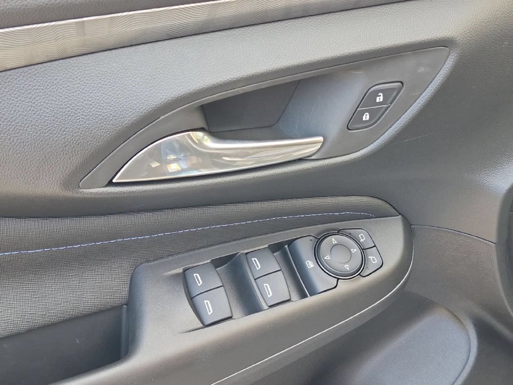 New 2026 Buick Envista Sport Touring FWD image 21