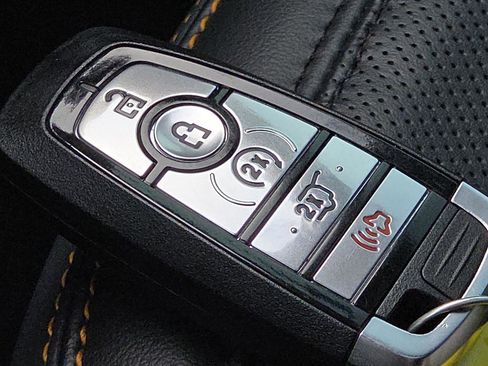 Used 2025 Ford Expedition Tremor AWD/4WD image 28