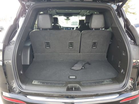 Certified 2023 Buick Enclave Avenir image 34