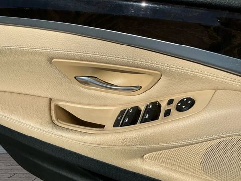 Used 2016 BMW 528i Sedan image 11