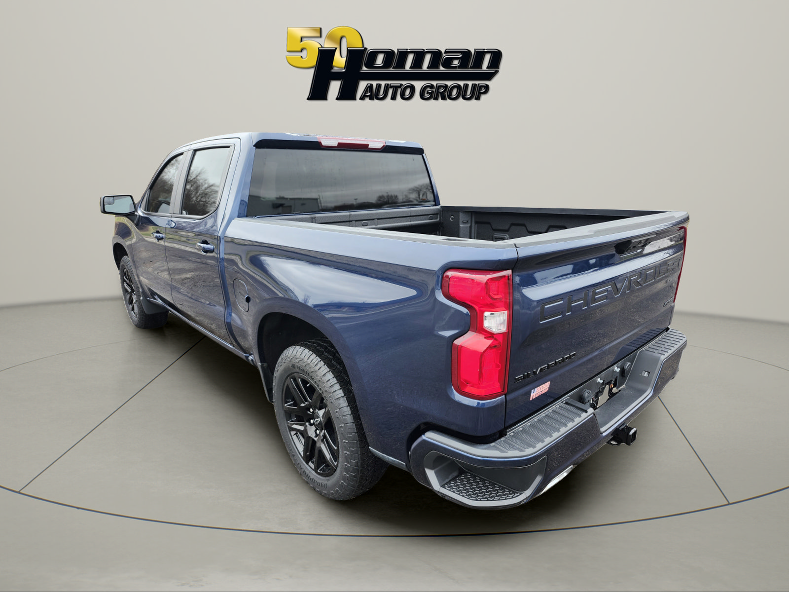 Used 2023 Chevrolet Silverado 1500 RST w/ Z71 Off-Road Package AWD/4WD image 3