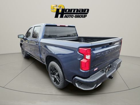 Used 2023 Chevrolet Silverado 1500 RST w/ Z71 Off-Road Package AWD/4WD image 3