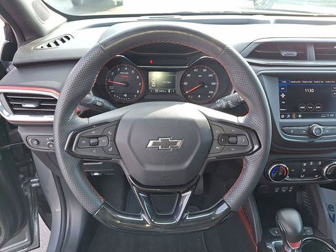 Used 2023 Chevrolet TrailBlazer RS image 16