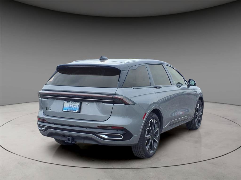New 2025 Lincoln Nautilus Reserve AWD/4WD image 8