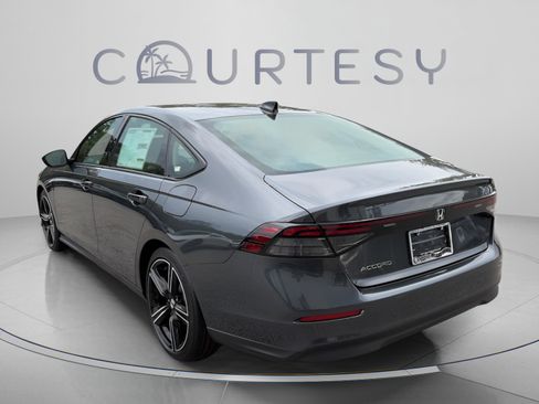 Certified 2026 Honda Accord SE image 4