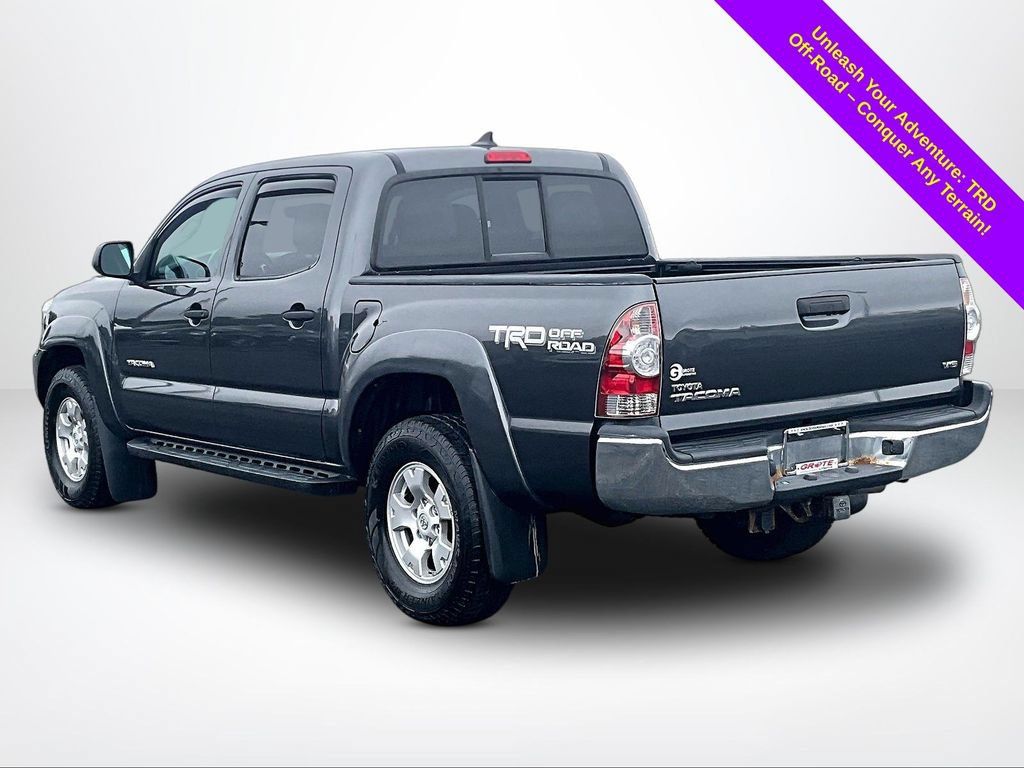 Used 2015 Toyota Tacoma 4x4 Double Cab w/ TRD Off-Road Package image 13