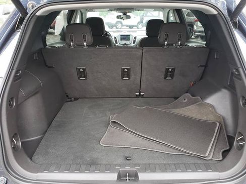 Used 2019 Chevrolet Equinox LT AWD/4WD image 9